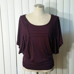 Max Studio crimson  T-Shirt/Top Bat  Sleeve XS